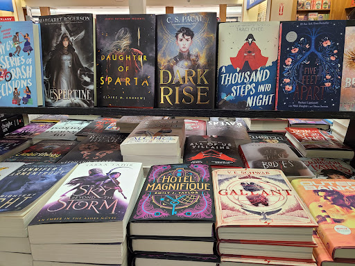 Book Store «Books-A-Million», reviews and photos, 195 Fox Valley Center A1, Aurora, IL 60504, USA