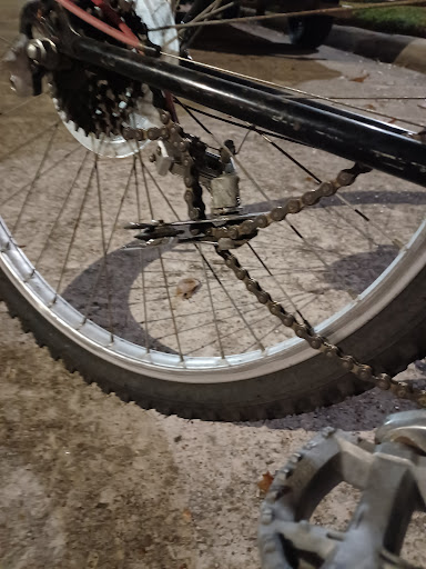 Bicycle Store «Bike Barn - Champions», reviews and photos, 6935 Cypresswood Dr Ste D, Spring, TX 77379, USA