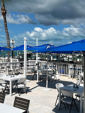 Arthur's Bakery by null