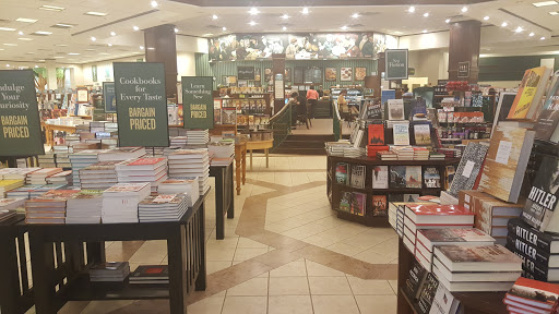 Book Store «Barnes & Noble», reviews and photos, 5303 FM 1960, Houston, TX 77069, USA