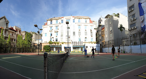 Sân tennis Trích Sài