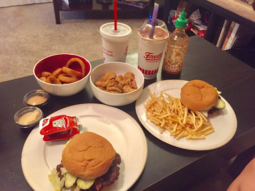 Freddy's Frozen Custard & Steakburgers