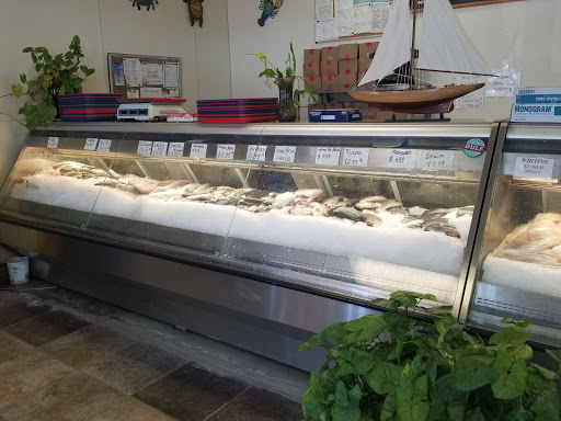 Seafood Market «J&D Seafood», reviews and photos, 461 Eastern Boulevard Frontage Rd A, Montgomery, AL 36117, USA