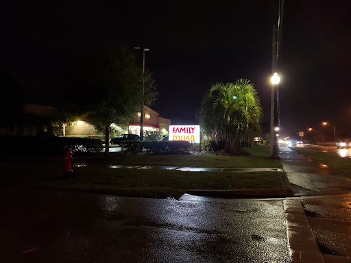 Dollar Store «FAMILY DOLLAR», reviews and photos, 577 SW Prima Vista Blvd, Port St Lucie, FL 34983, USA