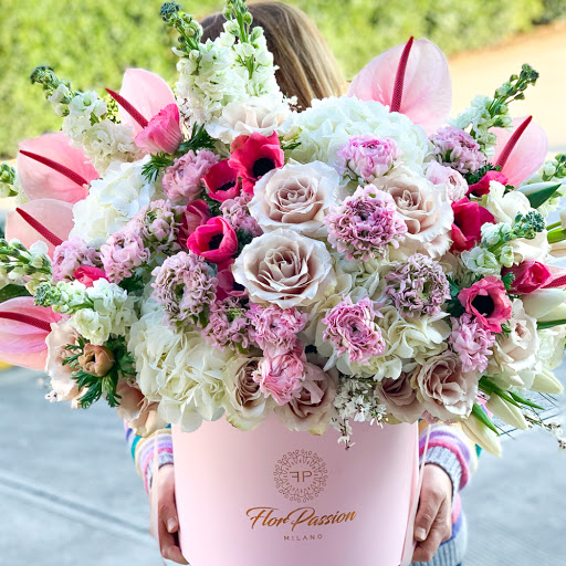 FlorPassion Negozio Online - Online Flower Shop / Consegna Fiori Milano - Luxury Flowers Delivery Milan