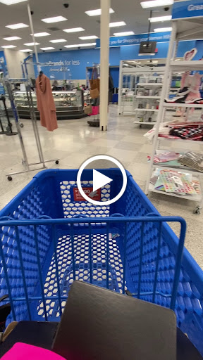 Clothing Store «Ross Dress for Less», reviews and photos, 701 N Milwaukee Ave, Vernon Hills, IL 60061, USA