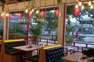 Dragon Cafe Chinese food DIMSUM SUKI BBQ SEAFOOD 100% HALAL image