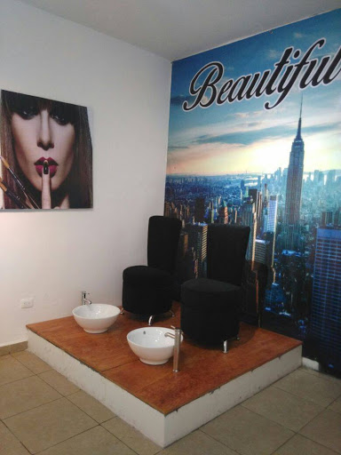 Beautiful Nails Spa