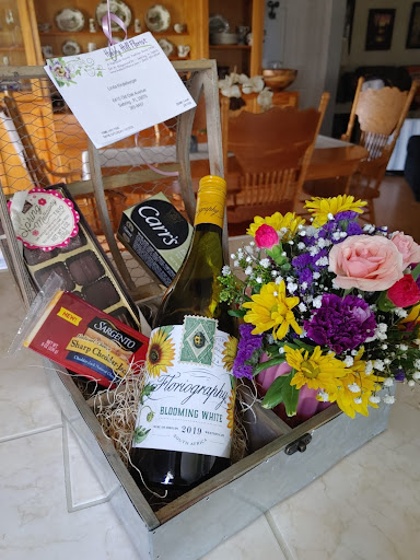 Florist «Hobby Hill Florist Inc», reviews and photos, 541 N Ridgewood Dr, Sebring, FL 33870, USA