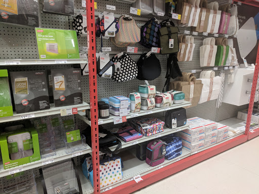 Office Supply Store «Staples», reviews and photos, 122 Danbury Rd, New Milford, CT 06776, USA