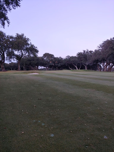 Country Club «Oak Hills Country Club», reviews and photos, 5403 Fredericksburg Rd, San Antonio, TX 78229, USA