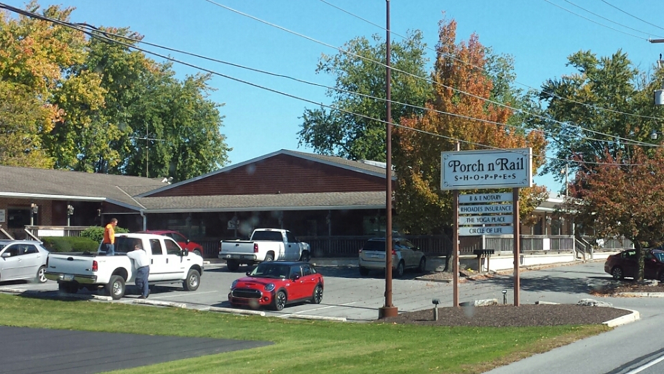 Porch & Rail Shoppes