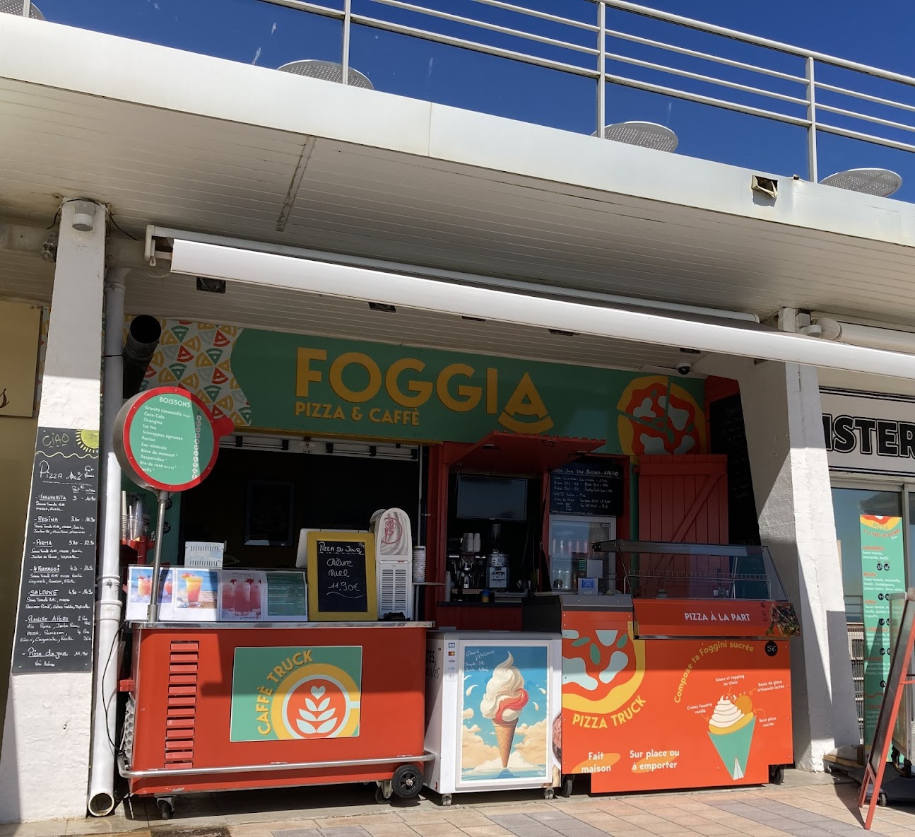 Photo de FOGGIA - PIZZA - COFFEE SHOP