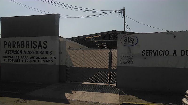 Universal Glass México