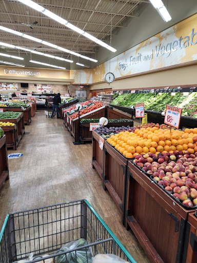 Grocery Store «Villa Park Fruit Market», reviews and photos, 302 W North Ave, Villa Park, IL 60181, USA
