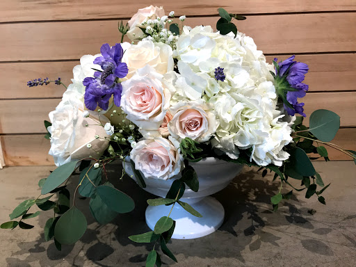 Florist «Flowers by Zsuzsana», reviews and photos, 21300 NW Cornell Rd #1201, Hillsboro, OR 97124, USA