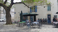 Atmosphère du Restaurant de fruits de mer Le Panier de Crabes à La Rochelle - n°14