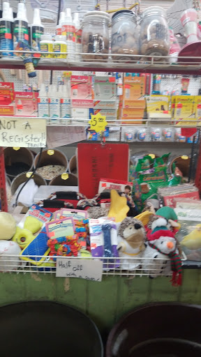 Animal Feed Store «Farmers Feed & Pet Supply», reviews and photos, 1302 E Miner Ave, Stockton, CA 95205, USA