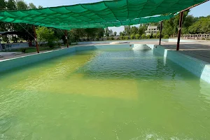 Pak Jumera Swimming Pool & Park Lodhran image
