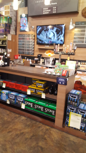 Wine Store «Total Wine & More», reviews and photos, 2224 E Williams Field Rd, Gilbert, AZ 85295, USA