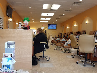 Fashion Nails and Spa