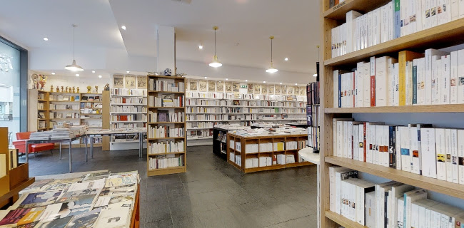 Avaliações doNouvelle Librairie Française em Lisboa - Livraria