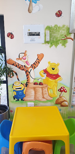 Dr. Faheema Ismail - Dentist