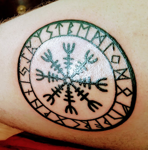 Tattoo Shop «Metamorph Tattoo Studios», reviews and photos, 1456 N Milwaukee Ave, Chicago, IL 60622, USA