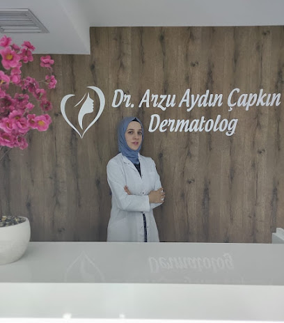 Uzm. Dr. Arzu Aydın Çapkın, Dermatoloji