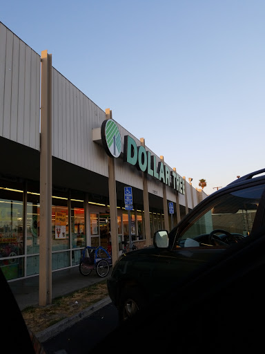 Dollar Store «Dollar Tree», reviews and photos, 10237 Rosecrans Ave, Bellflower, CA 90706, USA