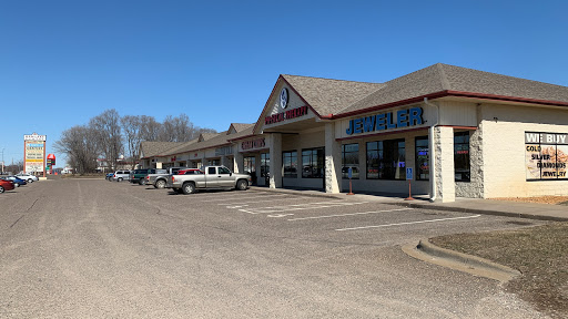 Jeweler «Look Jewelers», reviews and photos, 16210 Aberdeen St NE, Ham Lake, MN 55304, USA