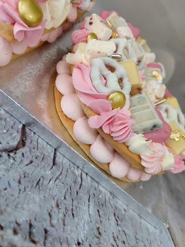 Bake-er-cake - Bakery