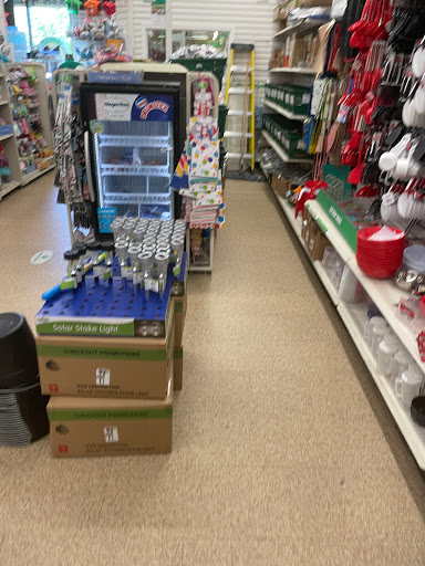 Dollar Store «Dollar Tree», reviews and photos, 14158 NE Woodinville Duvall Rd, Woodinville, WA 98072, USA