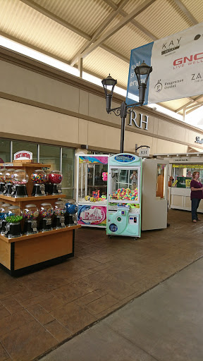 Shopping Mall «Asheville Outlets», reviews and photos, 800 Brevard Rd, Asheville, NC 28806, USA