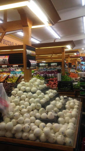Grocery Store «Northgate Gonzalez Markets», reviews and photos, 425 S Soto St, Los Angeles, CA 90033, USA