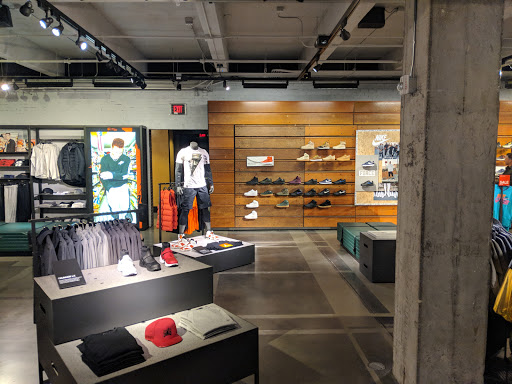 Clothing Store «Nike Portland», reviews and photos, 638 SW 5th Ave, Portland, OR 97201, USA