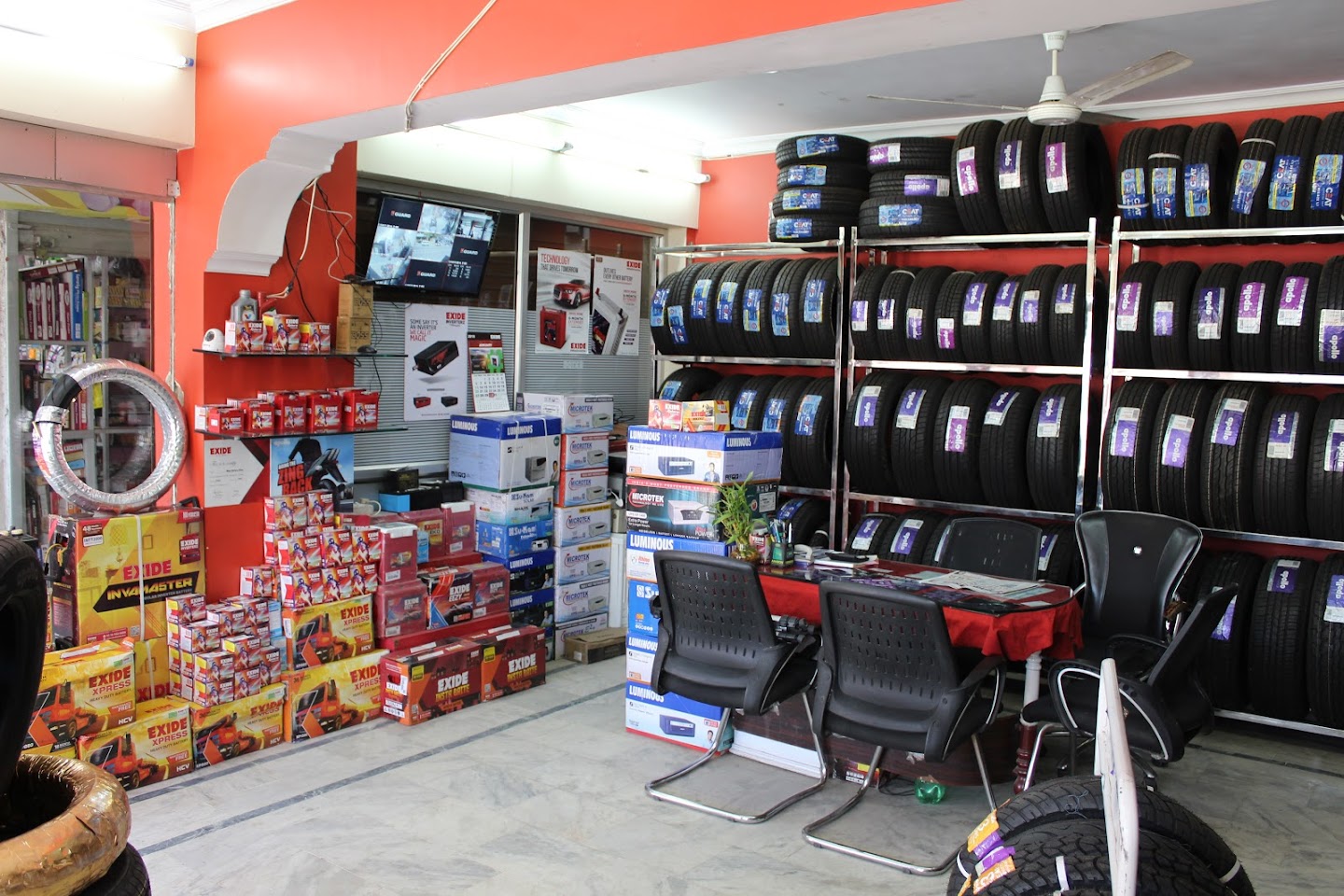 Moon Battrey And Tyre Ranchi - Tyre Shop in Bariatu