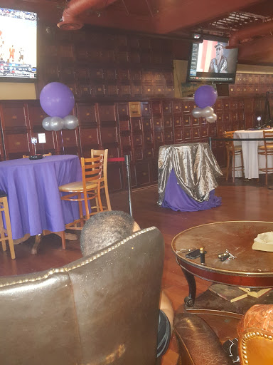 Tobacco Shop «Tinder Box Waldorf», reviews and photos, 2754 Crain Hwy, Waldorf, MD 20601, USA