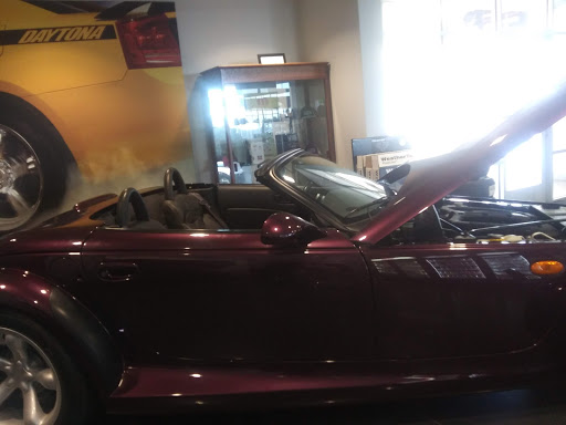 Car Dealer «Mike Brown Chrysler Dodge Jeep», reviews and photos, 4970 E Hwy 377, Granbury, TX 76049, USA