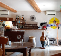Atmosphère du Restaurant La Remise à Besse-sur-Issole - n°7
