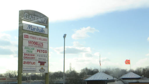 Shopping Mall «Gateway Shopping Center», reviews and photos, 1030 U.S. 9, Parlin, NJ 08859, USA