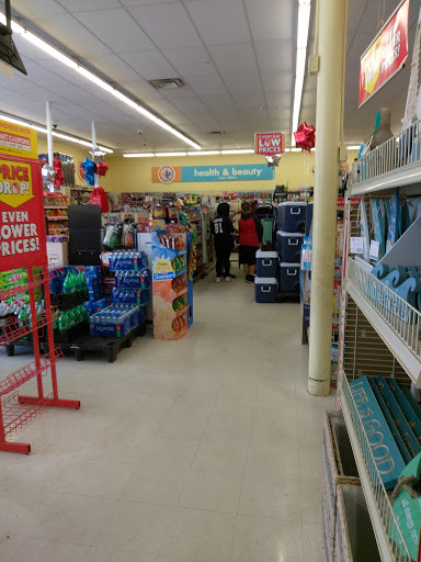 Dollar Store «FAMILY DOLLAR», reviews and photos, 3509 W Baker St, Plant City, FL 33563, USA