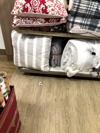 Department Store «HomeGoods», reviews and photos, 920 Springfield Rd, Union, NJ 07083, USA