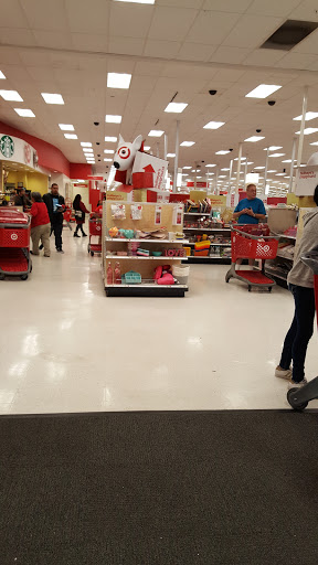 Department Store «Target», reviews and photos, 950 E 33rd St, Signal Hill, CA 90755, USA