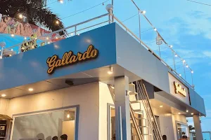 Gallardo Cafe image