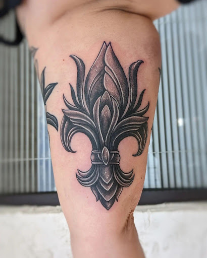 Explore eyebrow tattoo ideas, creative tattoo ideas in Dothan, available at Dinosaur Tattoo Company