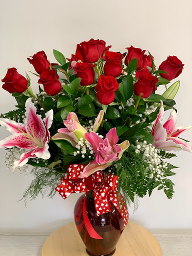 Florist «Maya Studio Florist», reviews and photos, 1530 E Thackery Ave, West Covina, CA 91791, USA