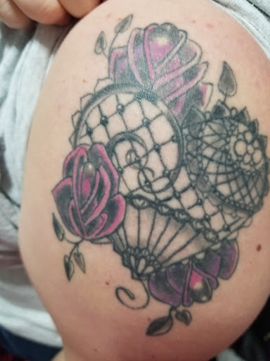 Tattoo Shop «Inkfamous Tatoo Studio», reviews and photos, 353 Vincennes St, New Albany, IN 47150, USA