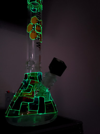 Tobacco Shop «Big Blaze smoke shop», reviews and photos, 851 N Sacramento St, Lodi, CA 95240, USA