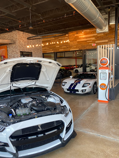 Used Car Dealer «Texas Hot Rides», reviews and photos, 1833 N Interstate 35E, Carrollton, TX 75006, USA